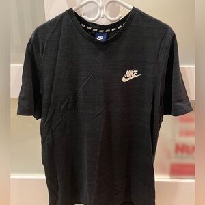 Men’s Nike short sleeve t shirt